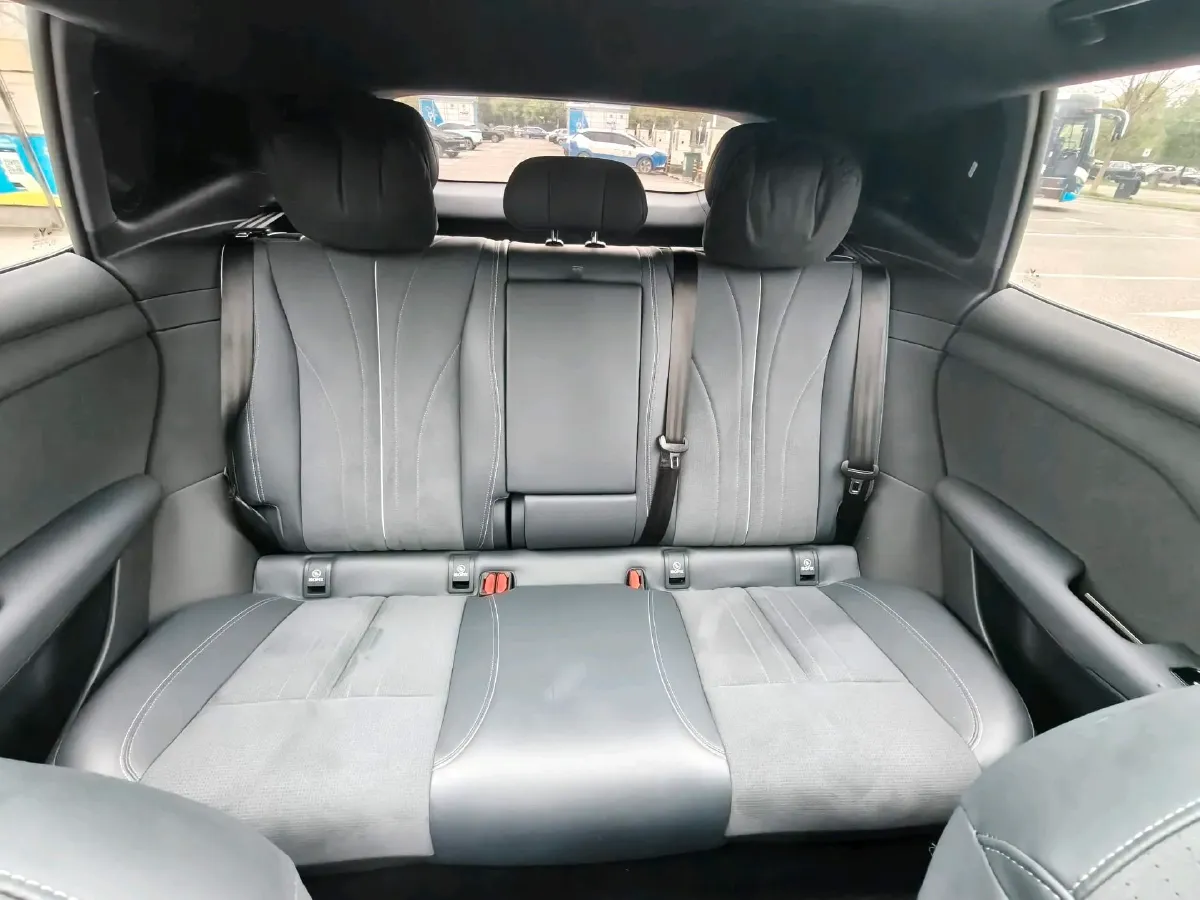 2024 Voyah ZhiYin BEV 79KWH,autocango,china used car exporter,china ev exporter,chinese used car exporter,chinese used ev exporter