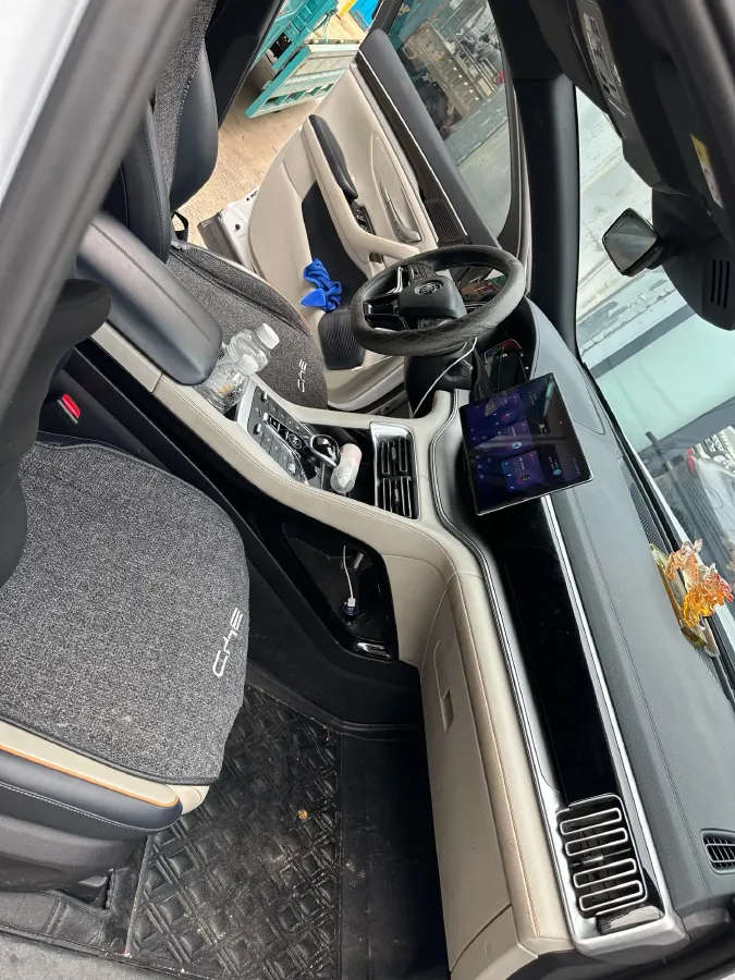 2021 Geely JiaJi 1.5T 177HP L3 7DCT PHEV 11.3KWH,autocango,china used car exporter,china ev exporter,chinese used car exporter,chinese used ev exporter