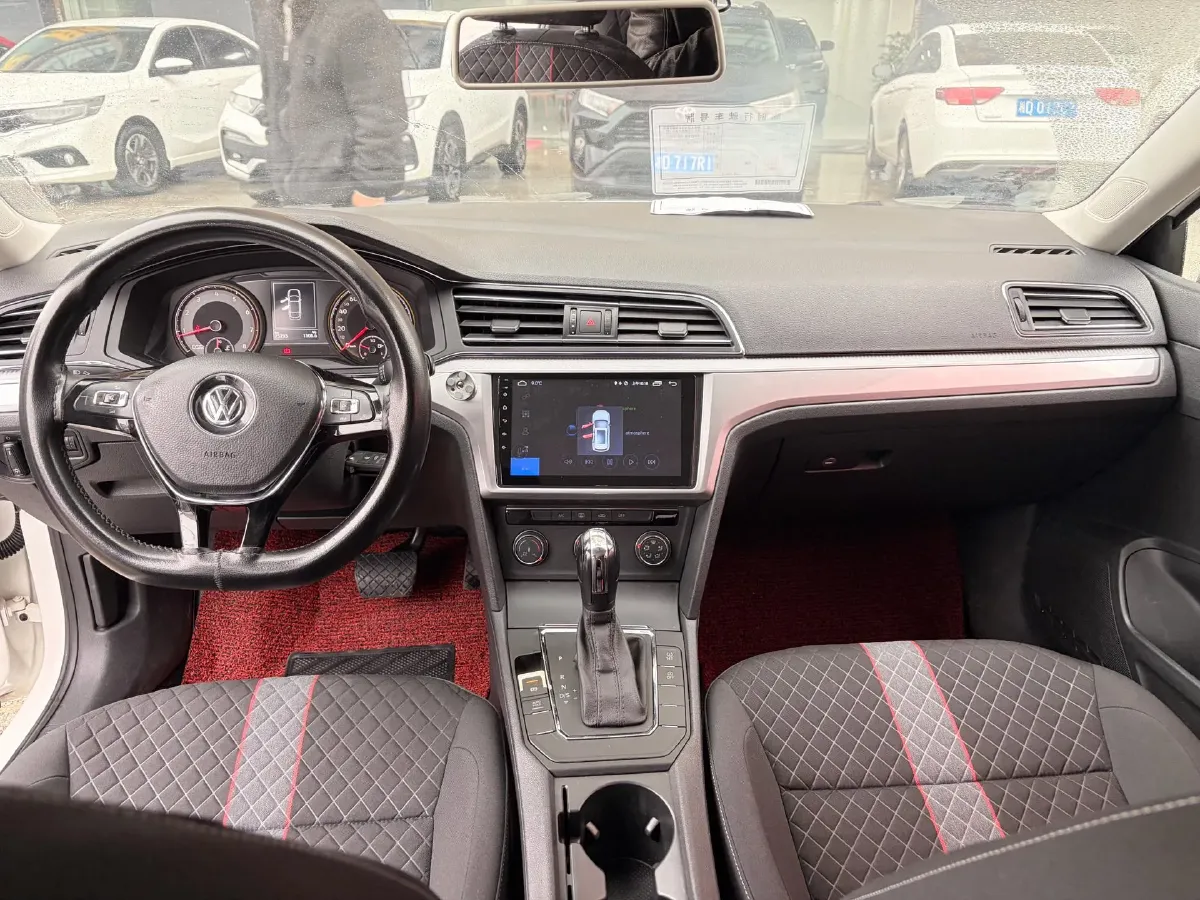 2019 Volkswagen T-Cross 1.4T 150HP L4 7DCT,autocango,china used car exporter,china ev exporter,chinese used car exporter,chinese used ev exporter