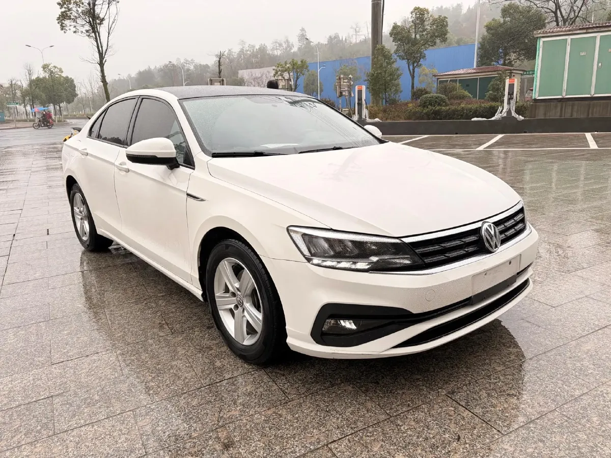 2019 Volkswagen T-Cross 1.4T 150HP L4 7DCT,autocango,china used car exporter,china ev exporter,chinese used car exporter,chinese used ev exporter