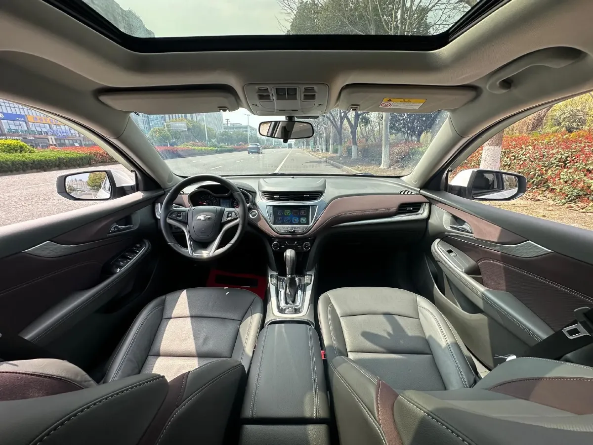 2018 Chevrolet Malibu 1.5T 170HP L4 6AT,autocango,china used car exporter,china ev exporter,chinese used car exporter,chinese used ev exporter