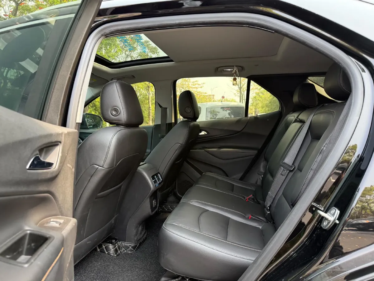 2019 Chevrolet Equinox 1.5T 180HP L4 6AT,autocango,china used car exporter,china ev exporter,chinese used car exporter,chinese used ev exporter