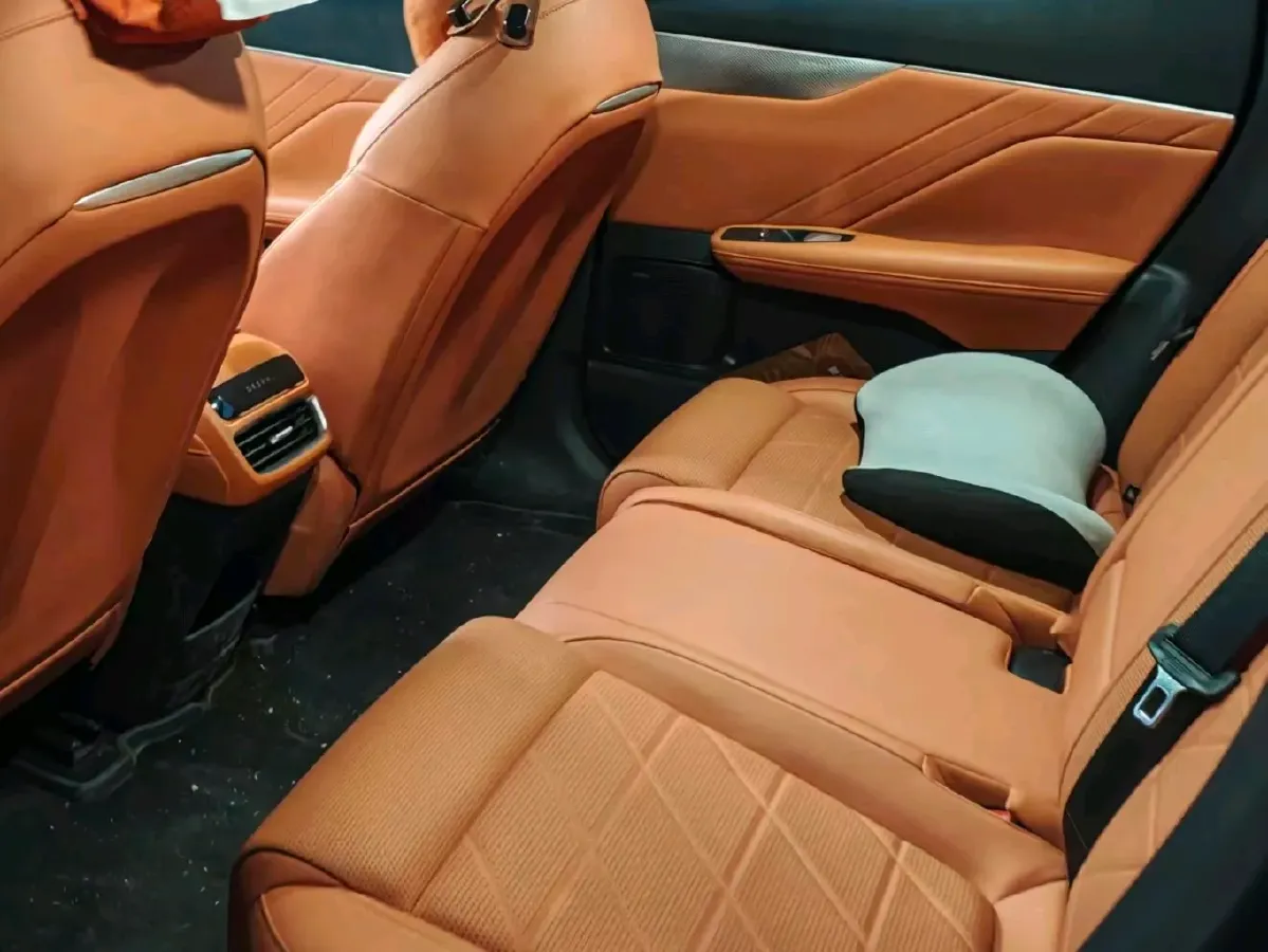 2025 ChangAn QiYuan A07 REEV 95HP REEV 28.4KWH,autocango,china used car exporter,china ev exporter,chinese used car exporter,chinese used ev exporter