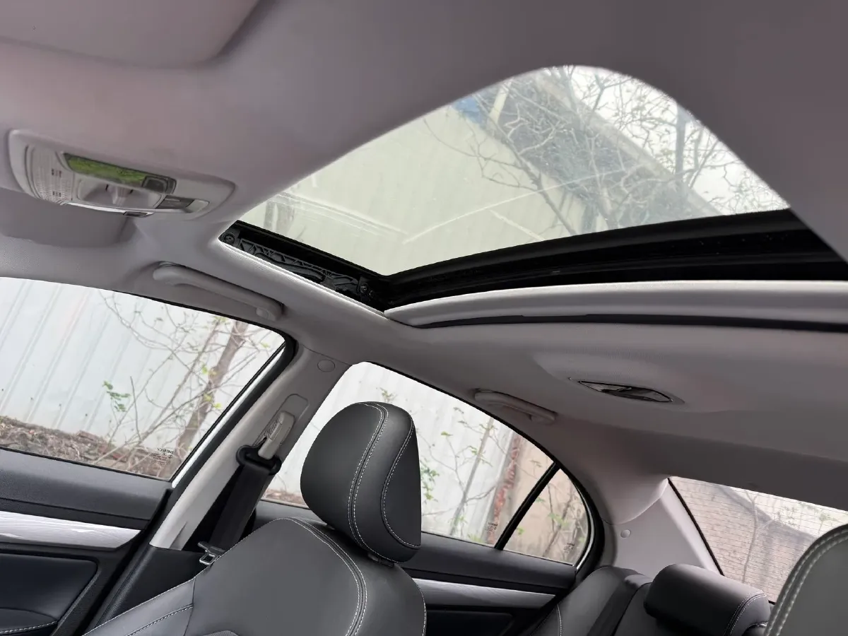 2020 Geely Emgrand 1.5L 109HP L4 CVT,autocango,china used car exporter,china ev exporter,chinese used car exporter,chinese used ev exporter