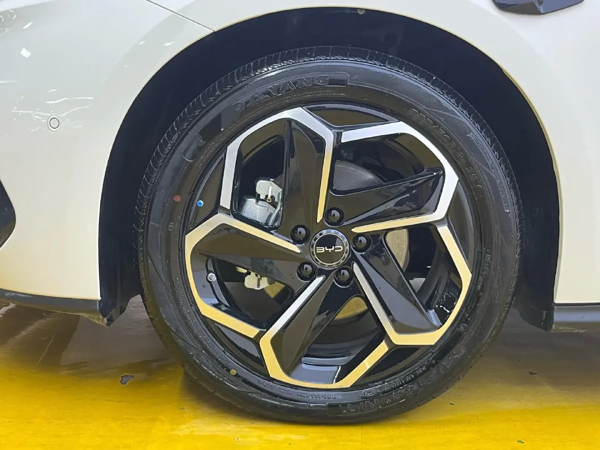 2025 BYD Seal 06 Wagon 1.5L 101HP L4 E-CVT PHEV,autocango,china used car exporter,china ev exporter,chinese used car exporter,chinese used ev exporter