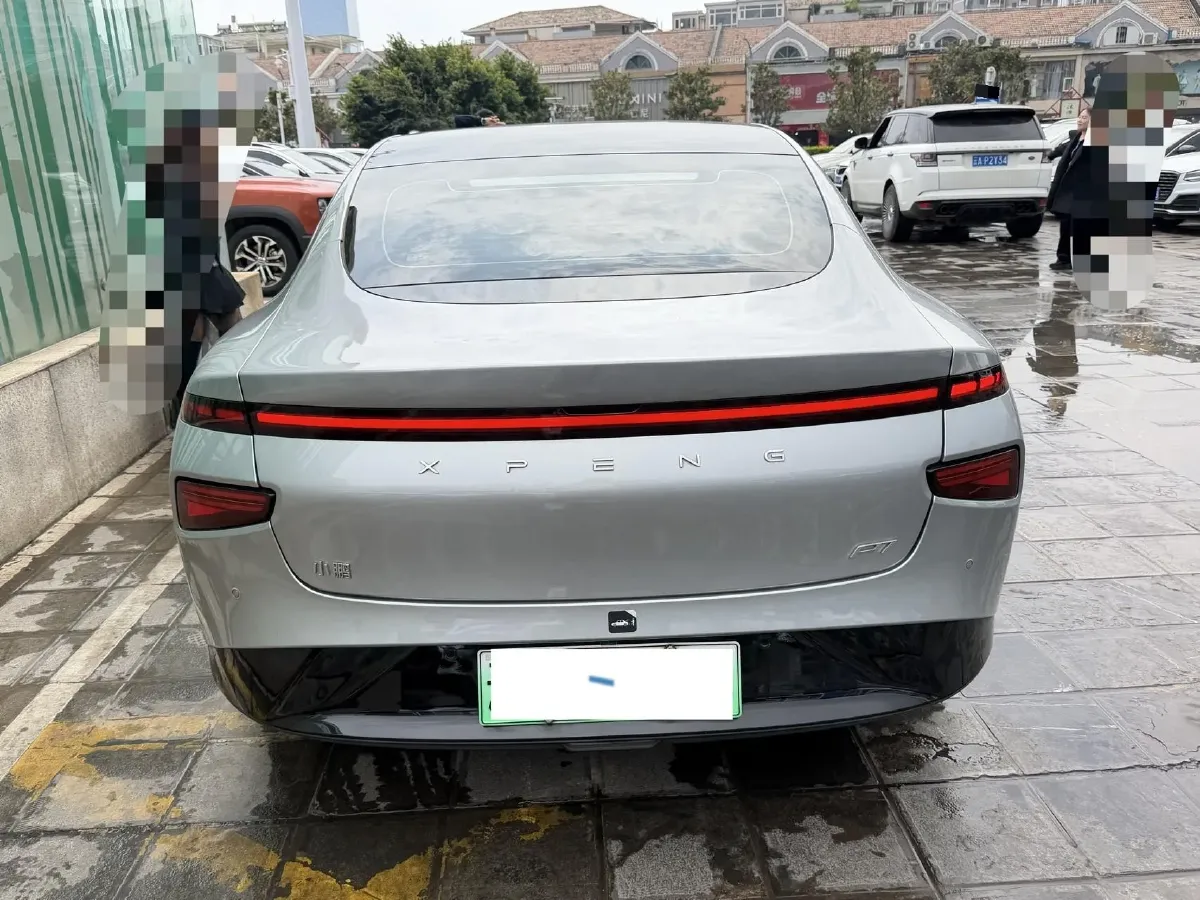 2023 Xpeng P7 BEV 70.8KWH,autocango,china used car exporter,china ev exporter,chinese used car exporter,chinese used ev exporter