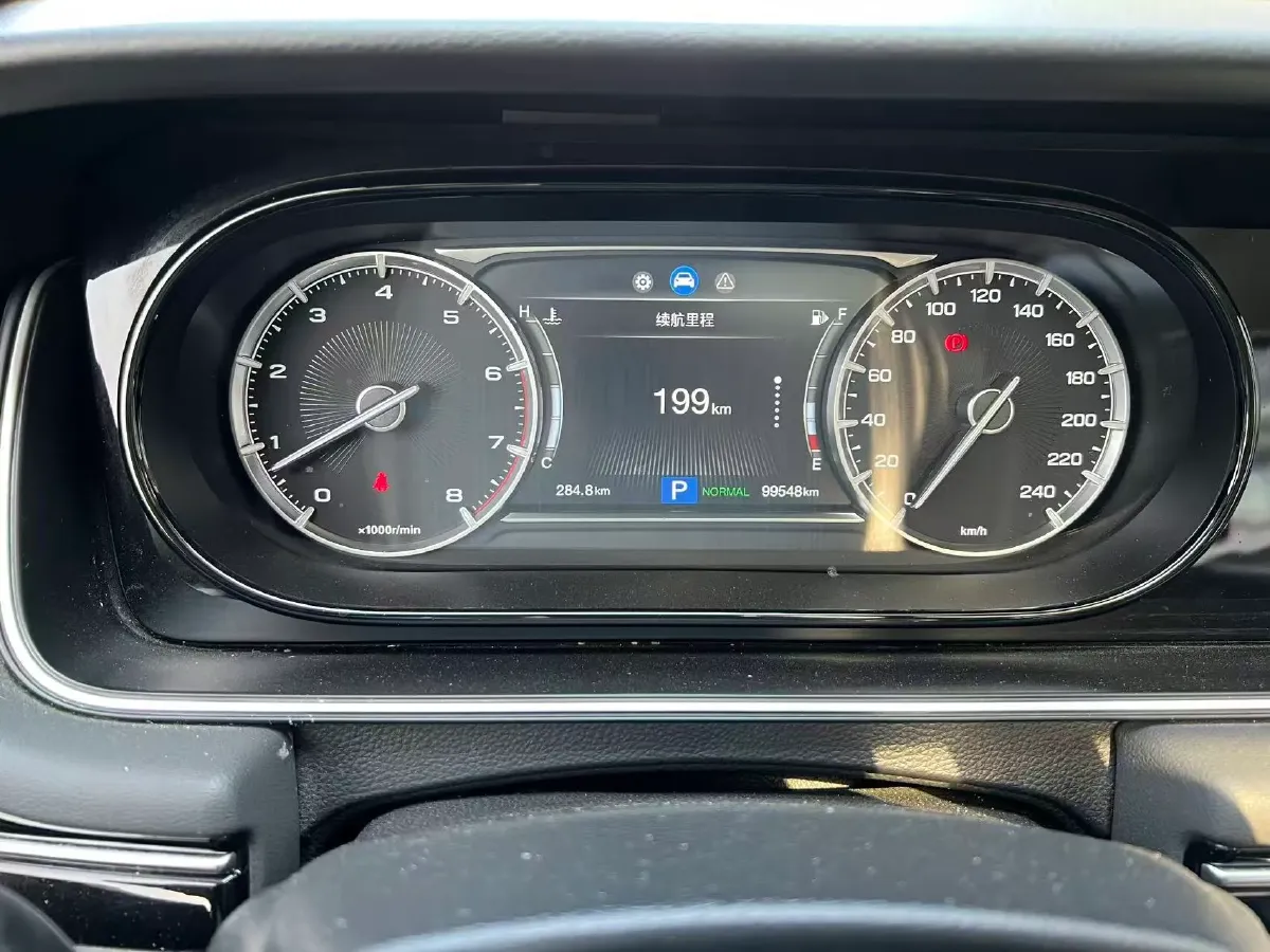 2021 GAC Trumpchi M6 1.5T 169HP L4 7DCT,autocango,china used car exporter,china ev exporter,chinese used car exporter,chinese used ev exporter