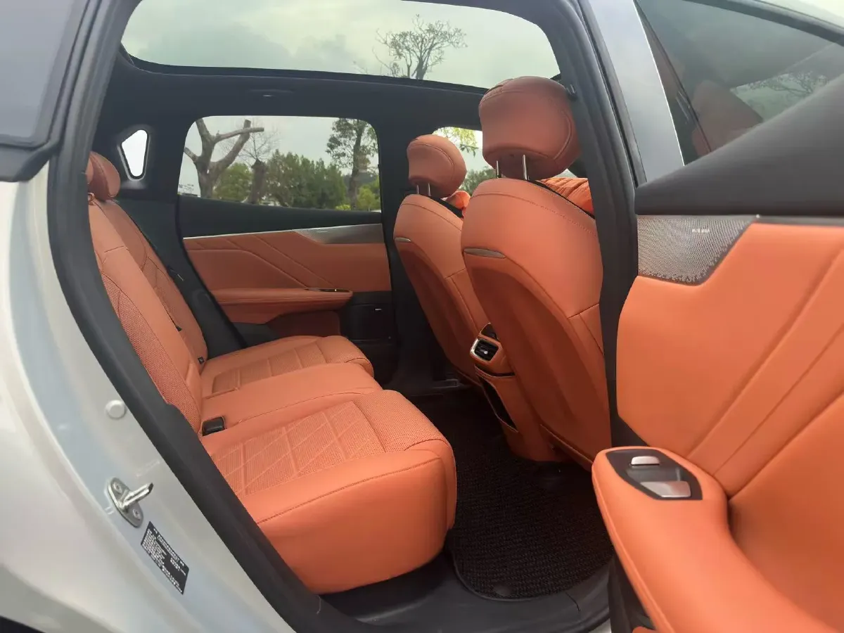 2025 ChangAn QiYuan A07 REEV 95HP REEV 28.4KWH,autocango,china used car exporter,china ev exporter,chinese used car exporter,chinese used ev exporter