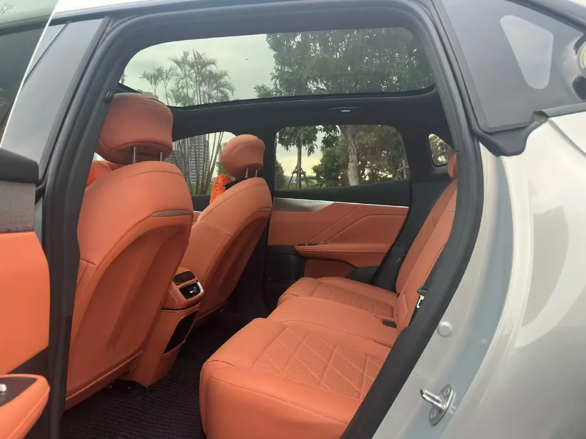 2025 ChangAn QiYuan A07 REEV 95HP REEV 28.4KWH,autocango,china used car exporter,china ev exporter,chinese used car exporter,chinese used ev exporter