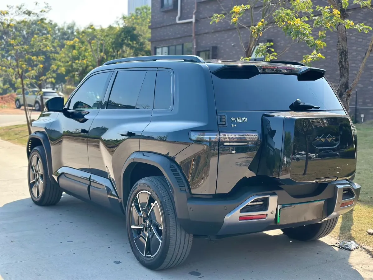 2025 FangChengBao Tai 3 BEV,autocango,china used car exporter,china ev exporter,chinese used car exporter,chinese used ev exporter