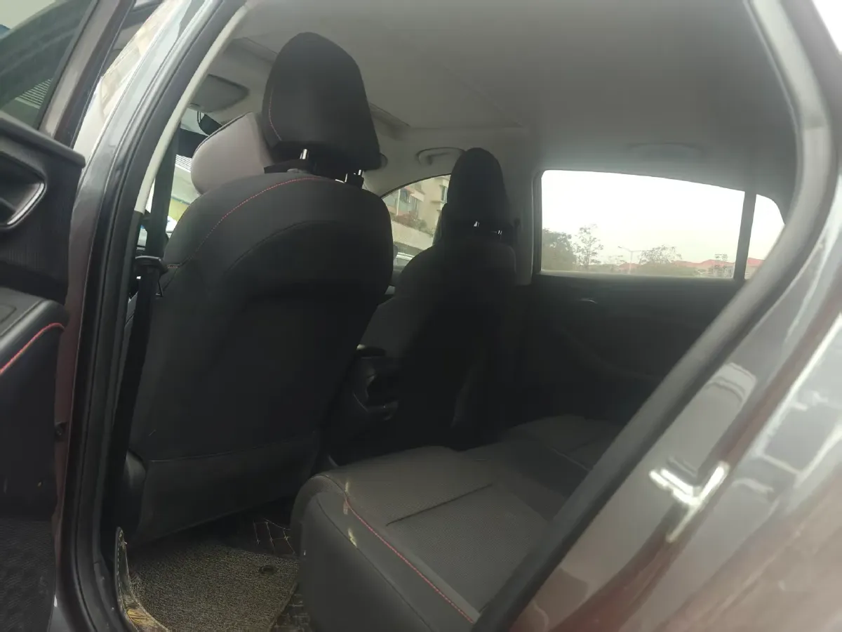 2021 MG 5 1.5T 173HP L4 7DCT,autocango,china used car exporter,china ev exporter,chinese used car exporter,chinese used ev exporter