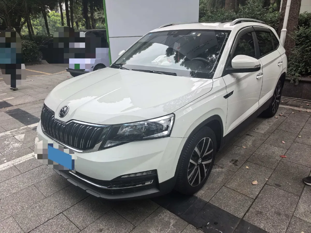 2020 Skoda Kamiq 1.5L 112HP L4 6AT,autocango,china used car exporter,china ev exporter,chinese used car exporter,chinese used ev exporter