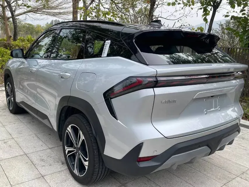 2025 Geely Galaxy L7 1.5L 112HP L4 1DHT PHEV 18.4KWH,autocango,china used car exporter,china ev exporter,chinese used car exporter,chinese used ev exporter