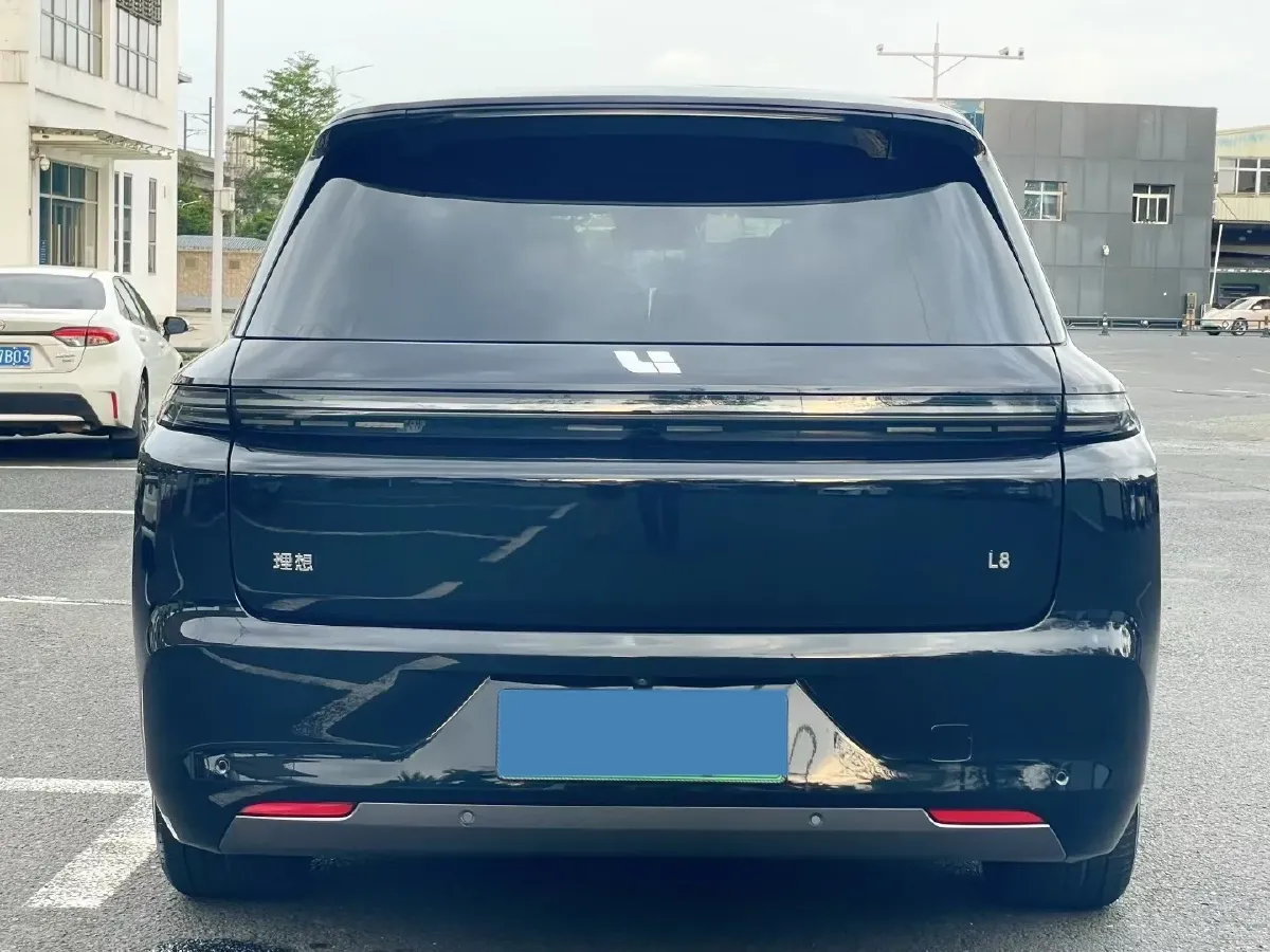 2023 Li L8 Range Extended 154HP REEV 40.9KWH,autocango,china used car exporter,china ev exporter,chinese used car exporter,chinese used ev exporter