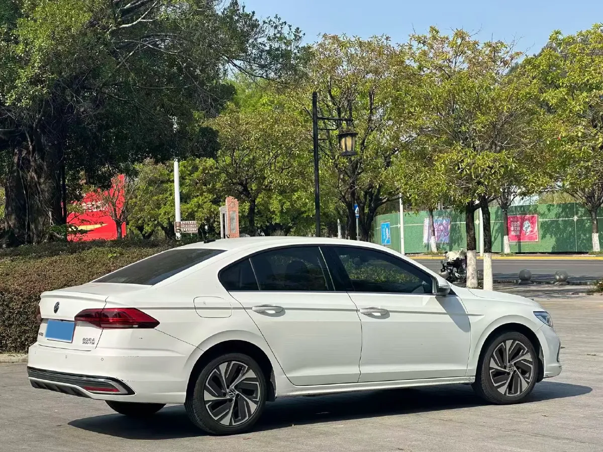 2023 Volkswagen Bora 1.2T 116HP L4 7DCT,autocango,china used car exporter,china ev exporter,chinese used car exporter,chinese used ev exporter