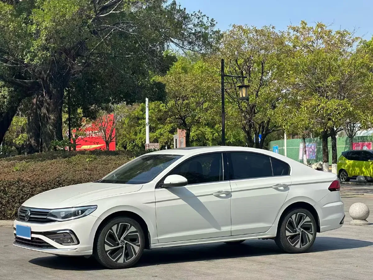 2023 Volkswagen Bora 1.2T 116HP L4 7DCT,autocango,china used car exporter,china ev exporter,chinese used car exporter,chinese used ev exporter