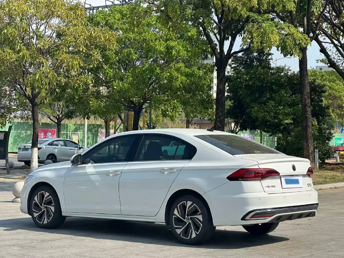 2023 Volkswagen Bora 1.2T 116HP L4 7DCT,autocango,china used car exporter,china ev exporter,chinese used car exporter,chinese used ev exporter