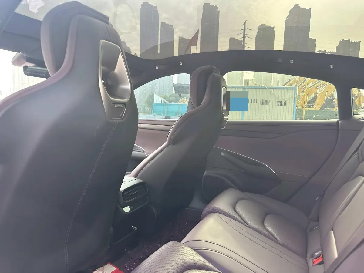 2024 MI SU7 BEV 73.6KWH,autocango,china used car exporter,china ev exporter,chinese used car exporter,chinese used ev exporter