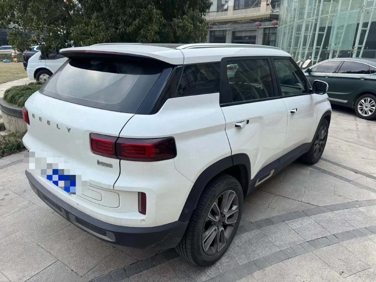 2020 Geely ICON 1.5T 177HP L3 7DCT,autocango,china used car exporter,china ev exporter,chinese used car exporter,chinese used ev exporter