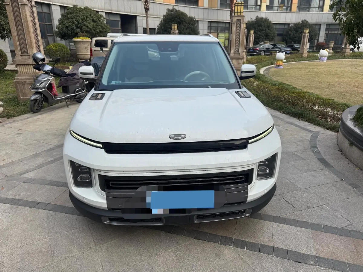2020 Geely ICON 1.5T 177HP L3 7DCT,autocango,china used car exporter,china ev exporter,chinese used car exporter,chinese used ev exporter