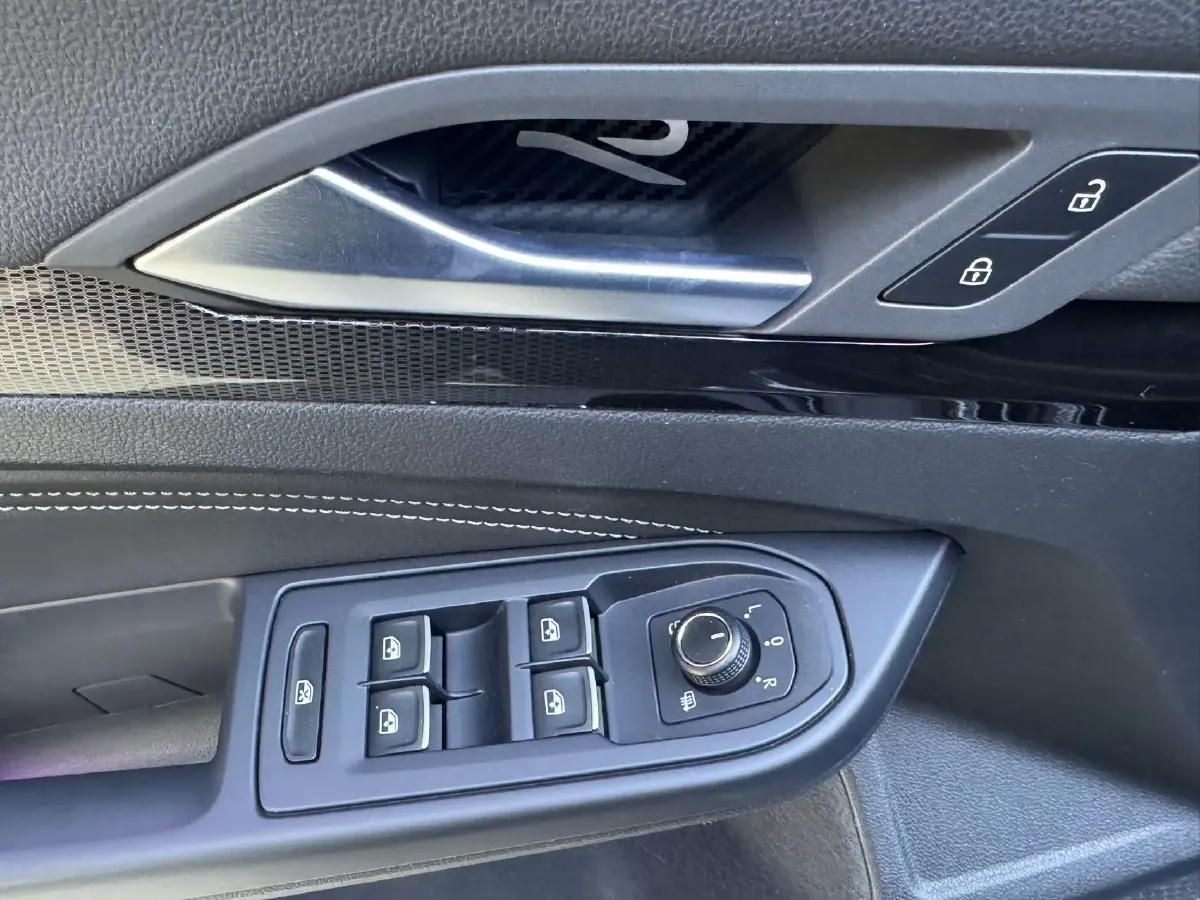 2021 Volkswagen Golf 1.4T 150HP L4 7DCT,autocango,china used car exporter,china ev exporter,chinese used car exporter,chinese used ev exporter