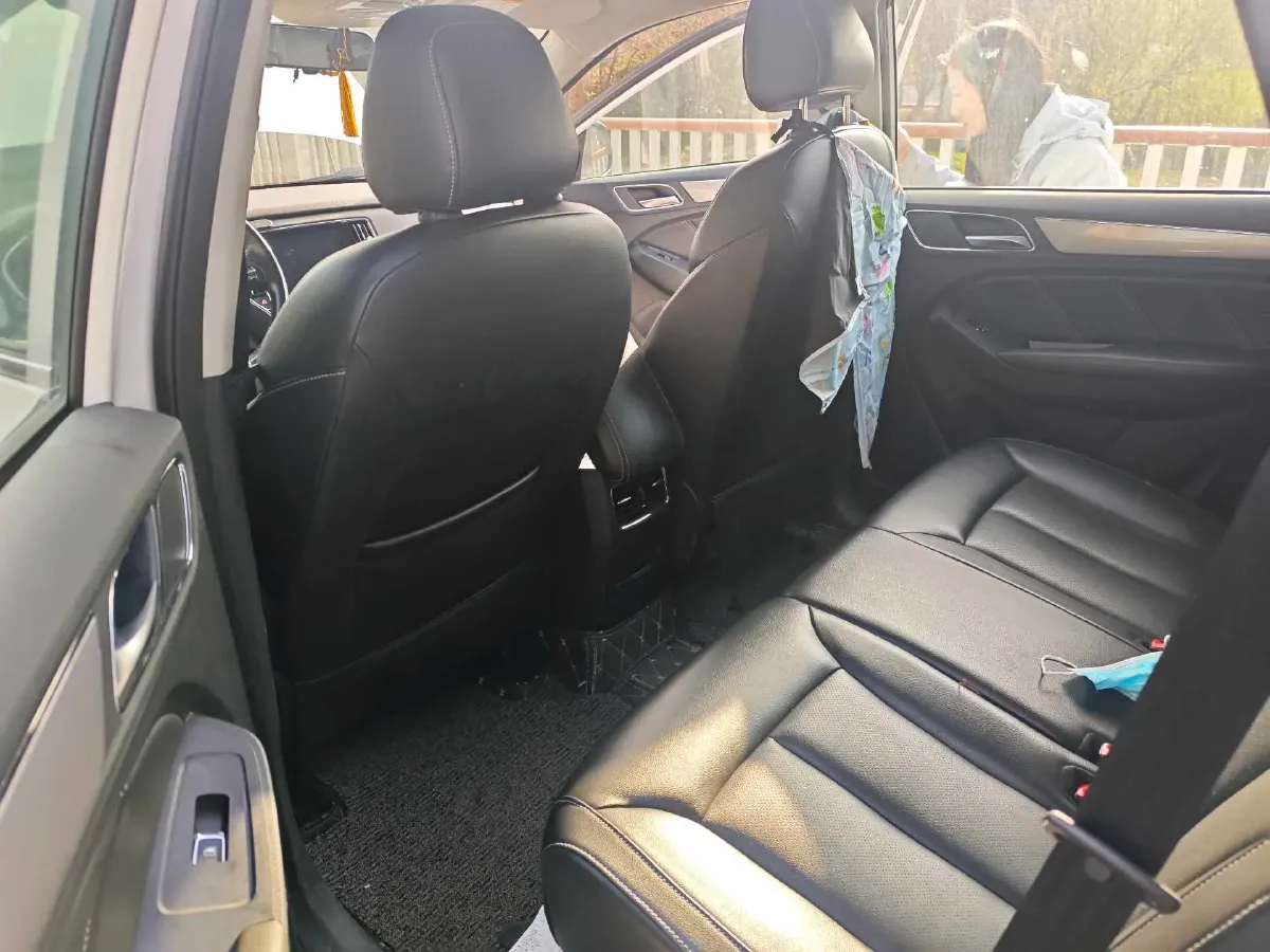 2018 Roewe RX5 1.5T 169HP L4 7DCT,autocango,china used car exporter,china ev exporter,chinese used car exporter,chinese used ev exporter