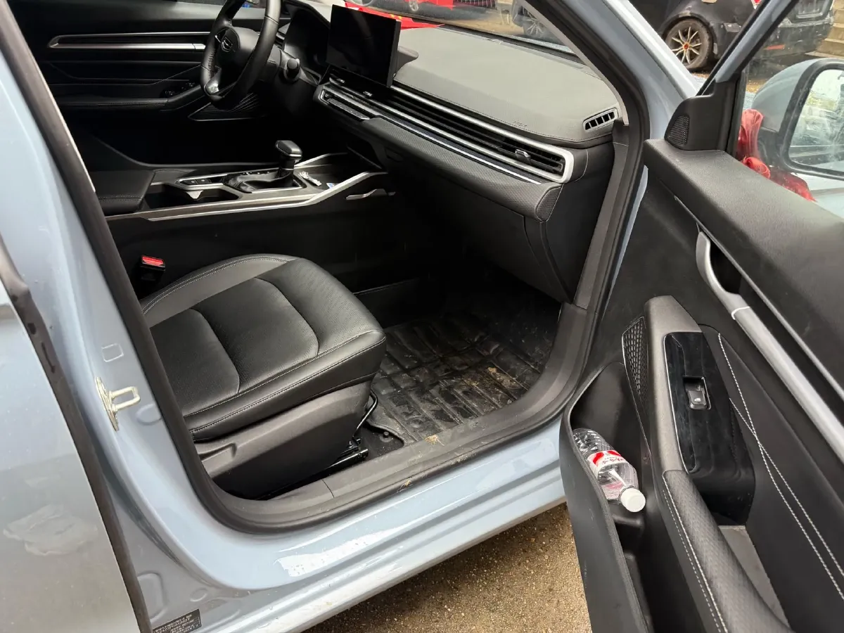 2023 Geely Emgrand 1.5L 127HP L4 CVT,autocango,china used car exporter,china ev exporter,chinese used car exporter,chinese used ev exporter