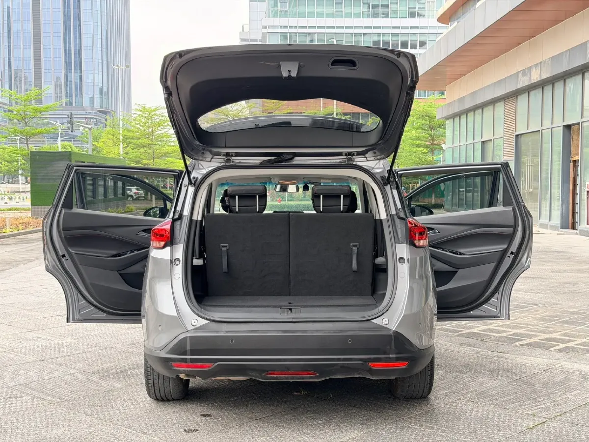 2019 Chevrolet Orlando 1.3T 163HP L3 6AT,autocango,china used car exporter,china ev exporter,chinese used car exporter,chinese used ev exporter