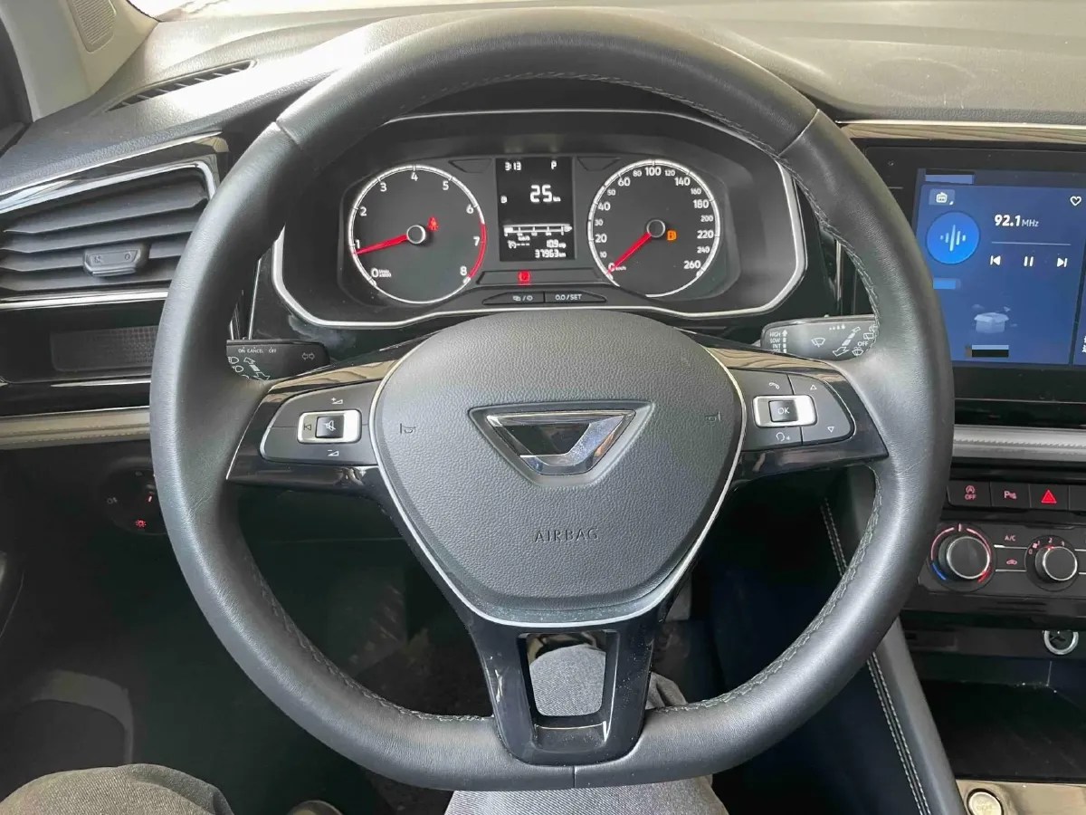 2023 Jetta VS5 1.4T 150HP L4 6AT,autocango,china used car exporter,china ev exporter,chinese used car exporter,chinese used ev exporter