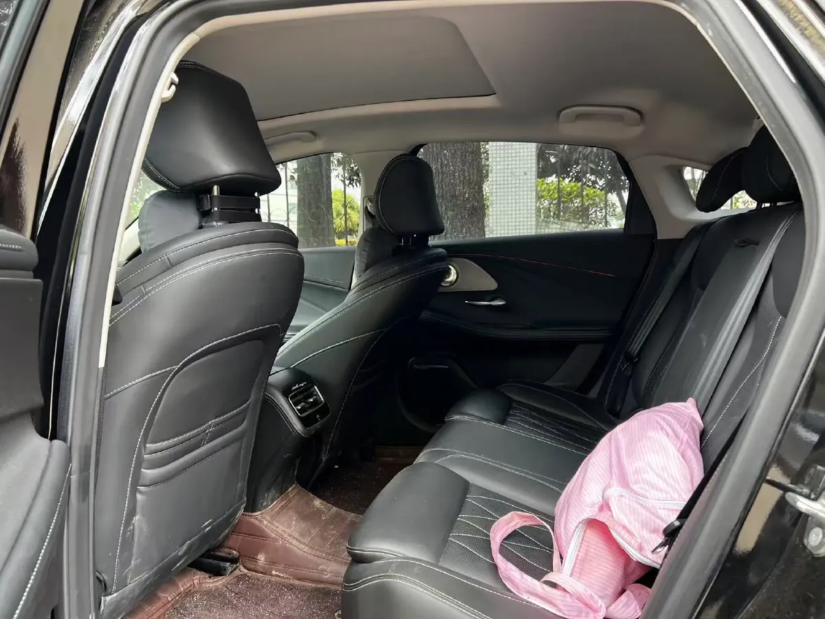 2023 Chery Arrizo 8 2.0T 254HP L4 7DCT,autocango,china used car exporter,china ev exporter,chinese used car exporter,chinese used ev exporter