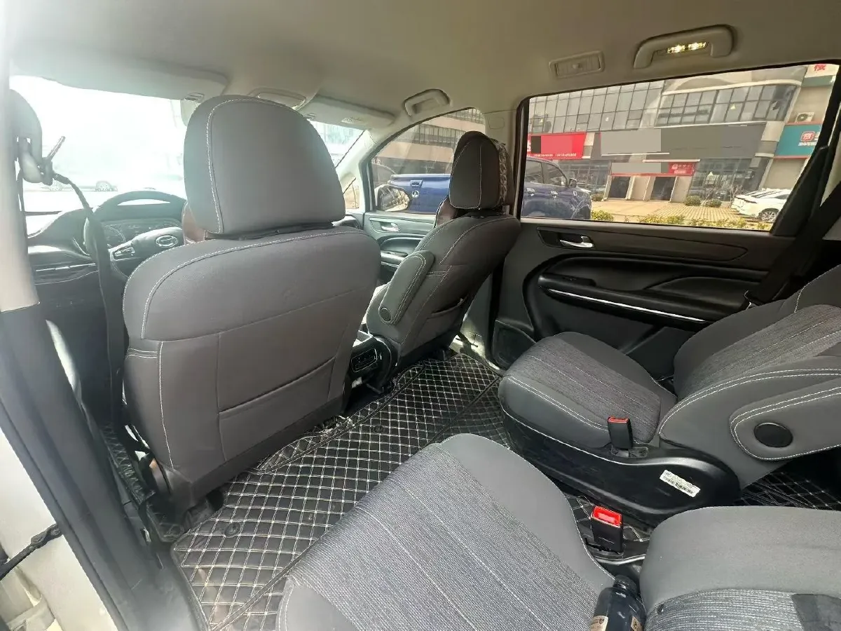 2021 GAC Trumpchi M6 1.5T 169HP L4 7DCT,autocango,china used car exporter,china ev exporter,chinese used car exporter,chinese used ev exporter