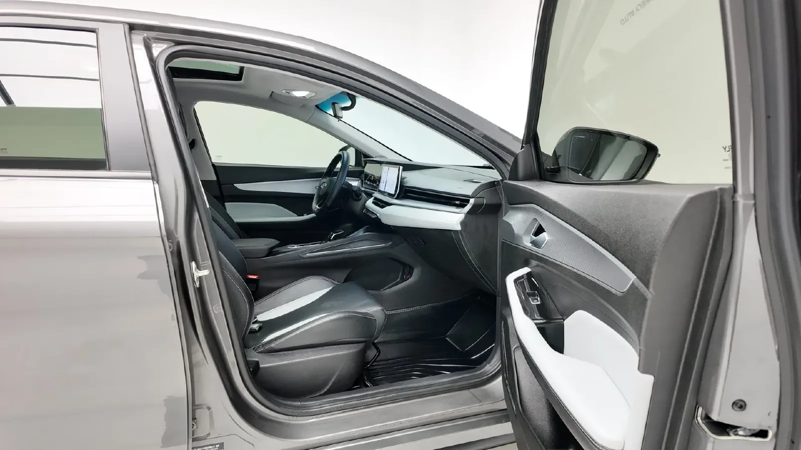 2024 Geely Binray 1.5T 181HP L4 7DCT,autocango,china used car exporter,china ev exporter,chinese used car exporter,chinese used ev exporter