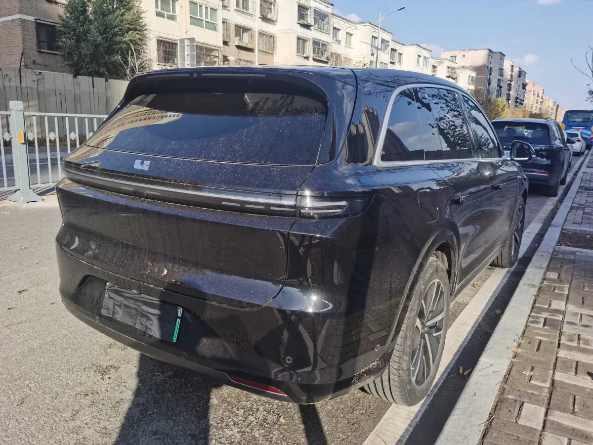 2024 Li L6 Range Extended 154HP L4 REEV 36.8KWH,autocango,china used car exporter,china ev exporter,chinese used car exporter,chinese used ev exporter