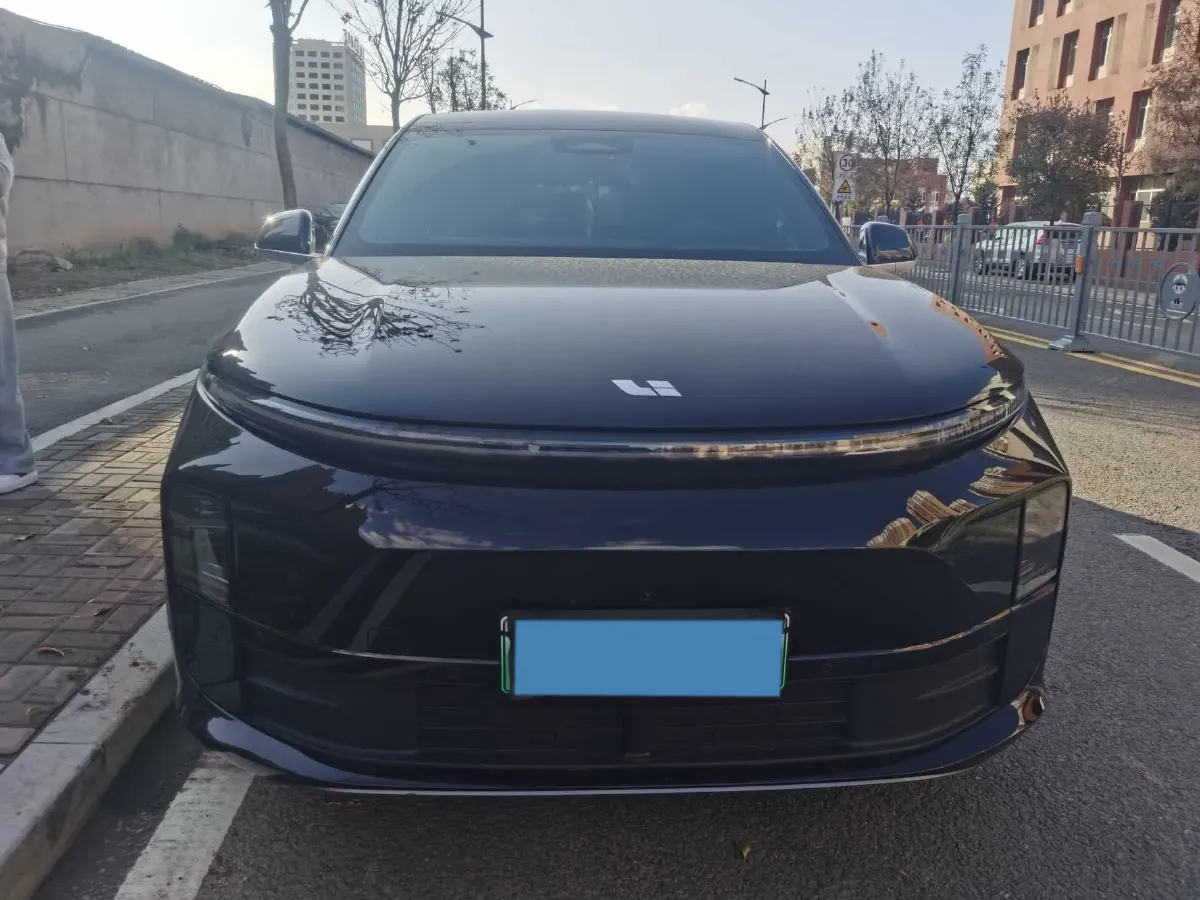 2024 Li L6 Range Extended 154HP L4 REEV 36.8KWH,autocango,china used car exporter,china ev exporter,chinese used car exporter,chinese used ev exporter