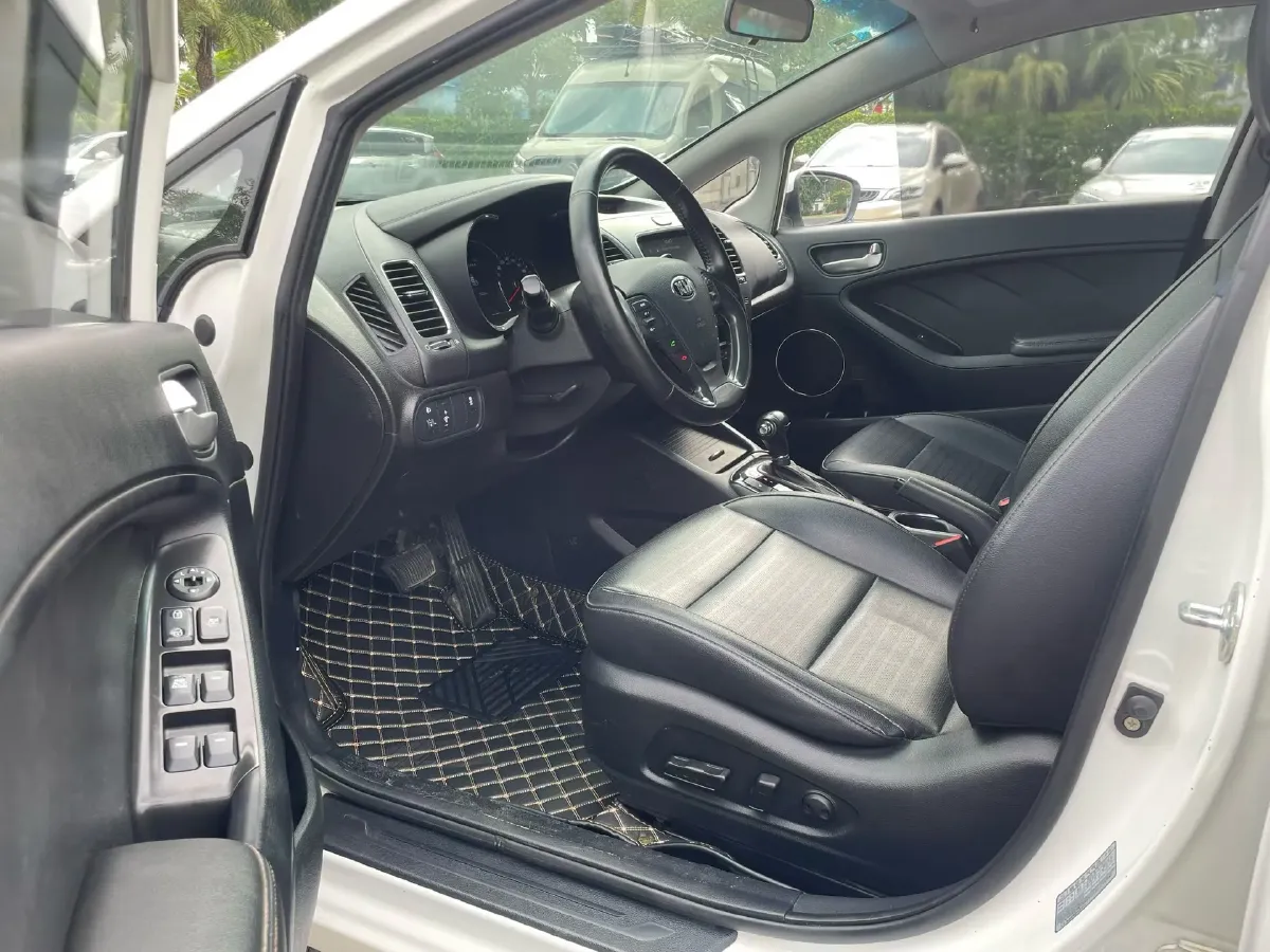 2017 Kia K3 1.6L 128HP L4 6AT,autocango,china used car exporter,china ev exporter,chinese used car exporter,chinese used ev exporter