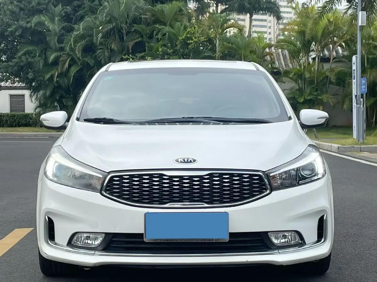 2017 Kia K3 1.6L 128HP L4 6AT,autocango,china used car exporter,china ev exporter,chinese used car exporter,chinese used ev exporter