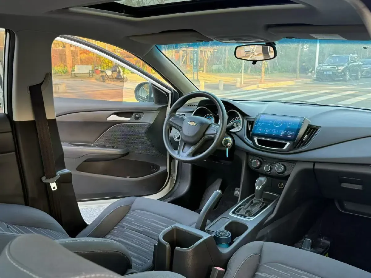 2019 Chevrolet Cavalier 1.5L 113HP L4 6AT,autocango,china used car exporter,china ev exporter,chinese used car exporter,chinese used ev exporter