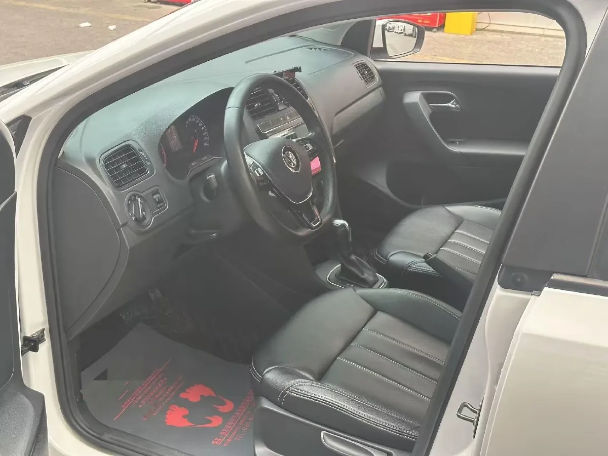 2016 Volkswagen Polo 1.4L 90HP L4 6AT,autocango,china used car exporter,china ev exporter,chinese used car exporter,chinese used ev exporter