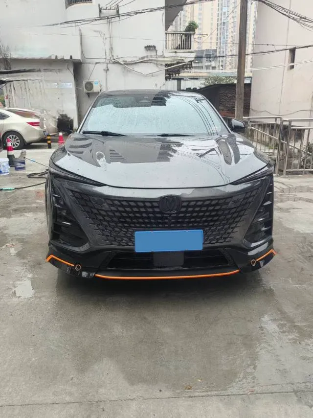 2022 ChangAn UNI-T 1.5T 188HP L4 7DCT,autocango,china used car exporter,china ev exporter,chinese used car exporter,chinese used ev exporter