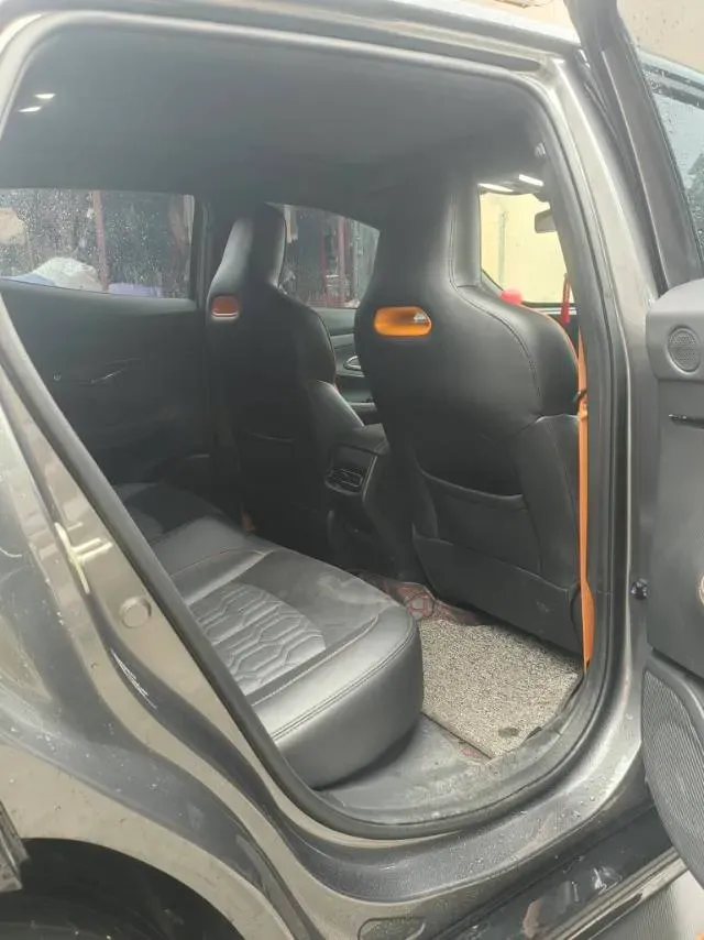 2022 ChangAn UNI-T 1.5T 188HP L4 7DCT,autocango,china used car exporter,china ev exporter,chinese used car exporter,chinese used ev exporter