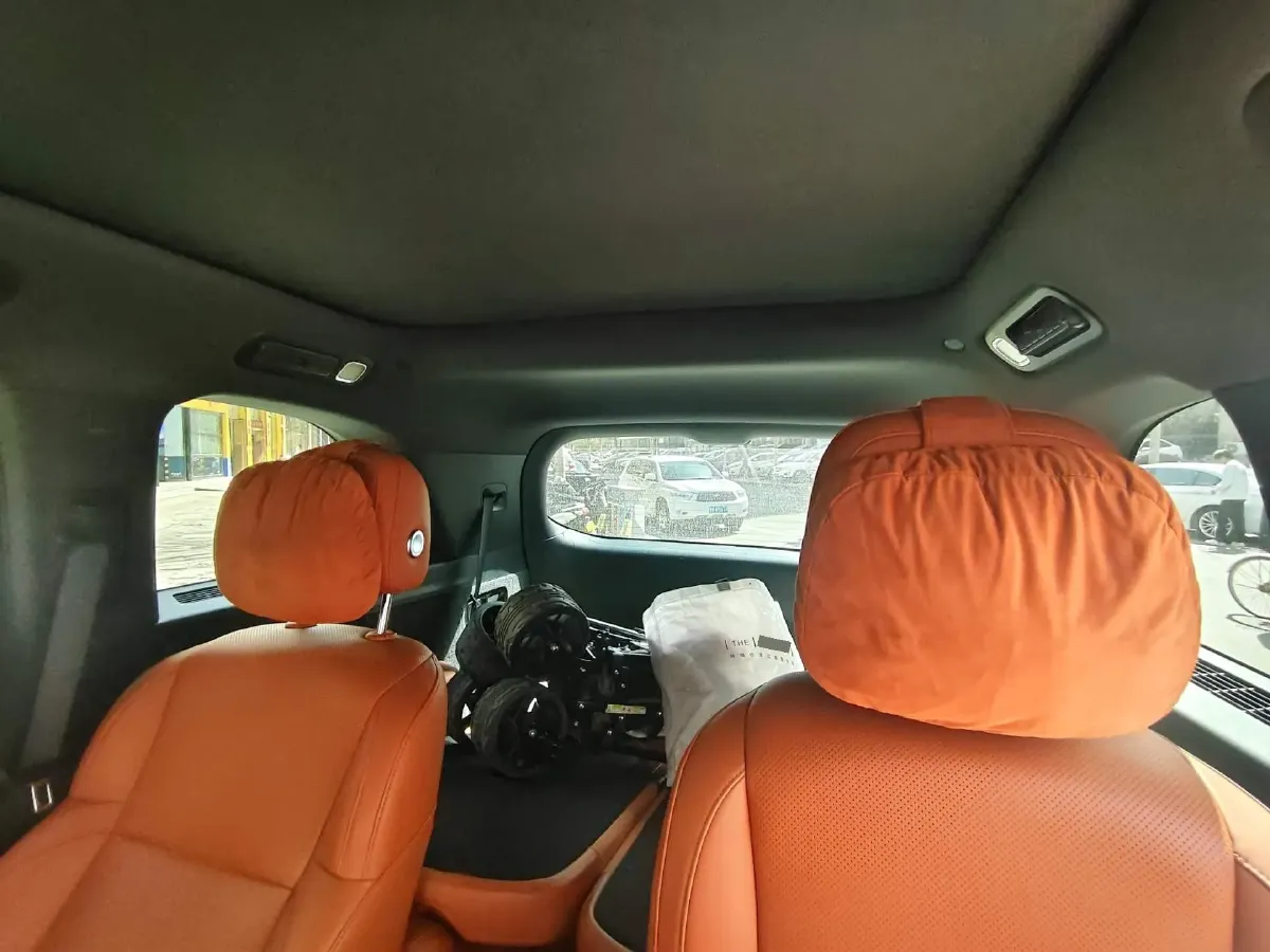 2022 Li L9 Range Extended 154HP REEV 42.6KWH,autocango,china used car exporter,china ev exporter,chinese used car exporter,chinese used ev exporter