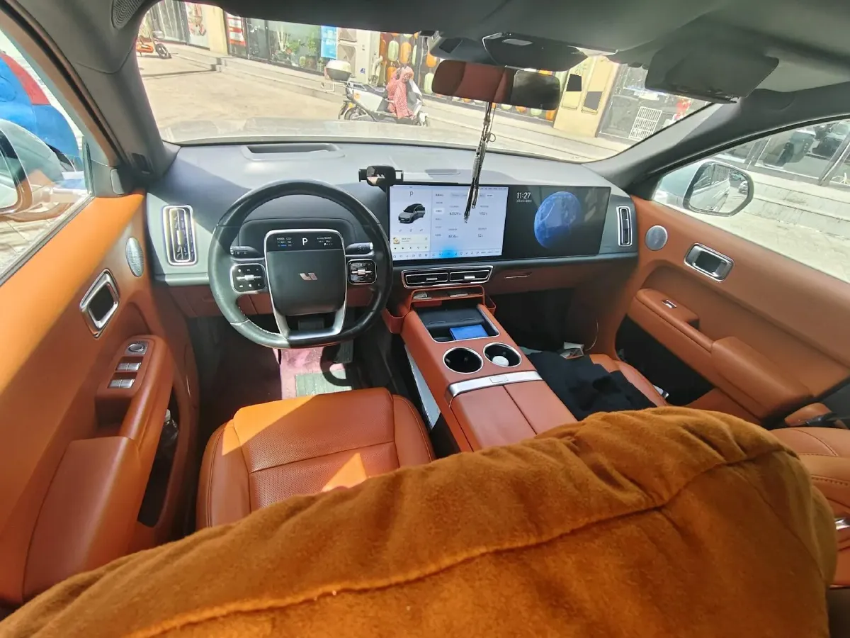 2022 Li L9 Range Extended 154HP REEV 42.6KWH,autocango,china used car exporter,china ev exporter,chinese used car exporter,chinese used ev exporter