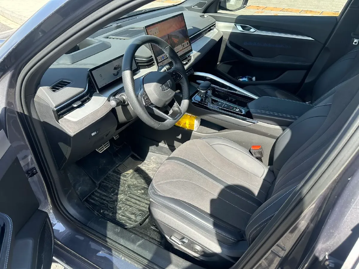 2025 Geely Preface 2.0T 238HP L4 8AT,autocango,china used car exporter,china ev exporter,chinese used car exporter,chinese used ev exporter