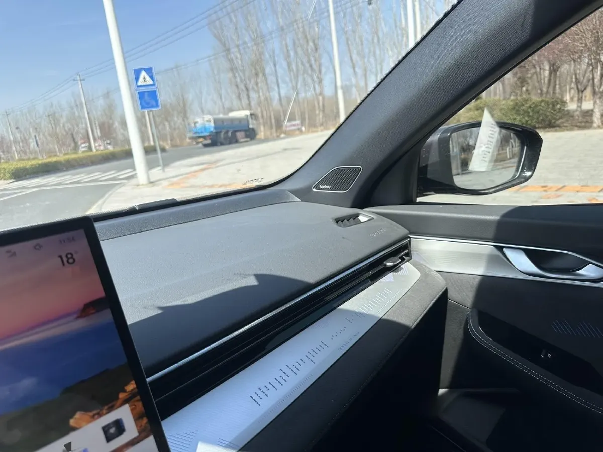 2025 Geely Preface 2.0T 238HP L4 8AT,autocango,china used car exporter,china ev exporter,chinese used car exporter,chinese used ev exporter