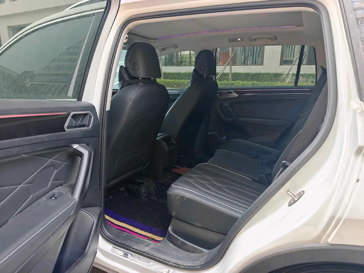 2023 Volkswagen Tiguan L 1.5T 160HP L4 7DCT,autocango,china used car exporter,china ev exporter,chinese used car exporter,chinese used ev exporter