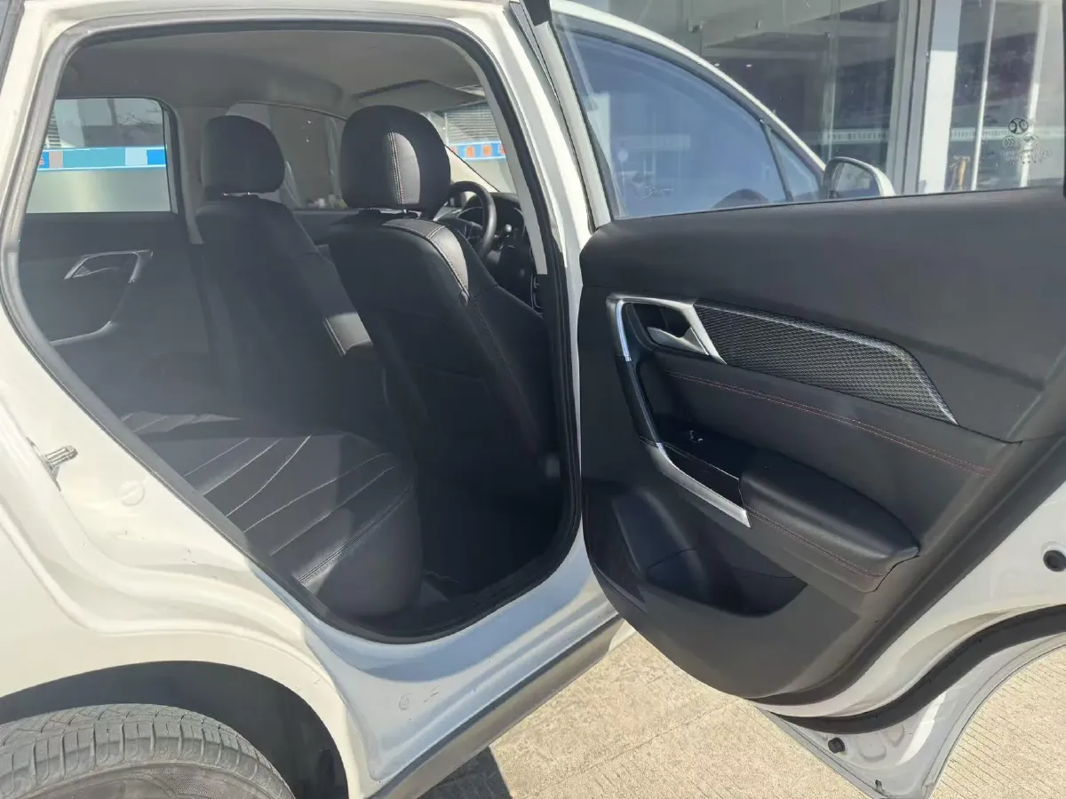 2018 BeiJing Auto EU5 BEV 53.66KWH,autocango,china used car exporter,china ev exporter,chinese used car exporter,chinese used ev exporter