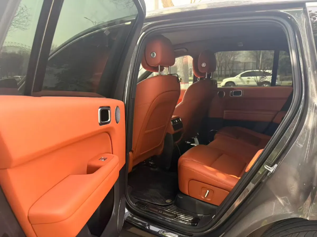 2024 Li L6 Range Extended 154HP L4 REEV 36.8KWH,autocango,china used car exporter,china ev exporter,chinese used car exporter,chinese used ev exporter