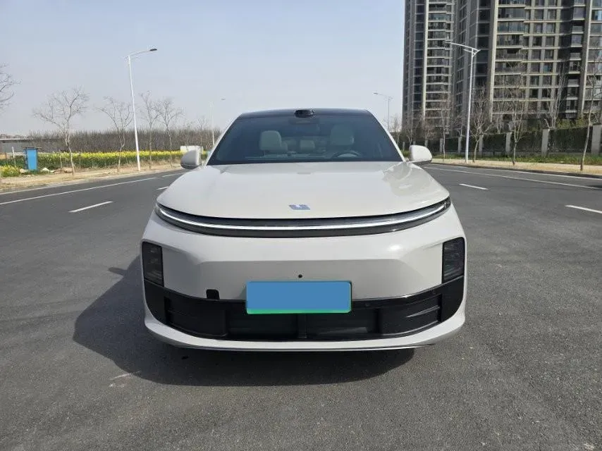 2025 Li L6 Range Extended 154HP L4 REEV,autocango,china used car exporter,china ev exporter,chinese used car exporter,chinese used ev exporter