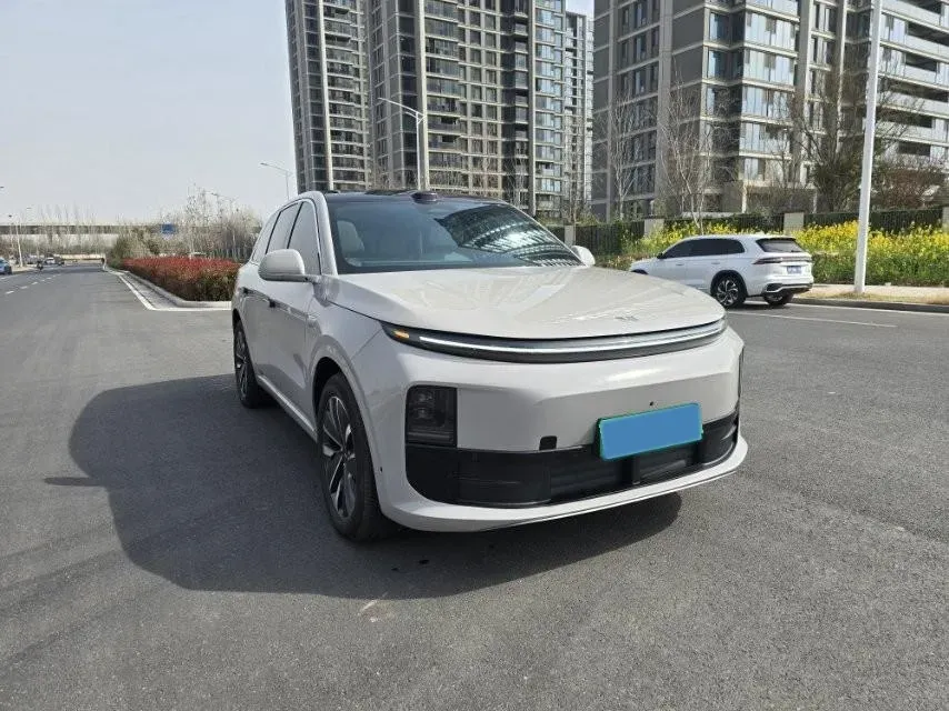2025 Li L6 Range Extended 154HP L4 REEV,autocango,china used car exporter,china ev exporter,chinese used car exporter,chinese used ev exporter
