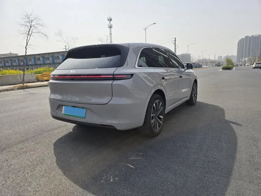 2025 Li L6 Range Extended 154HP L4 REEV,autocango,china used car exporter,china ev exporter,chinese used car exporter,chinese used ev exporter